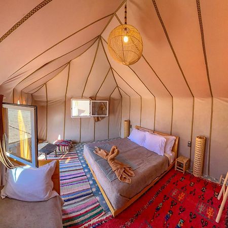 Отель Jardin Kotori Luxury Camp Мерзуга Экстерьер фото
