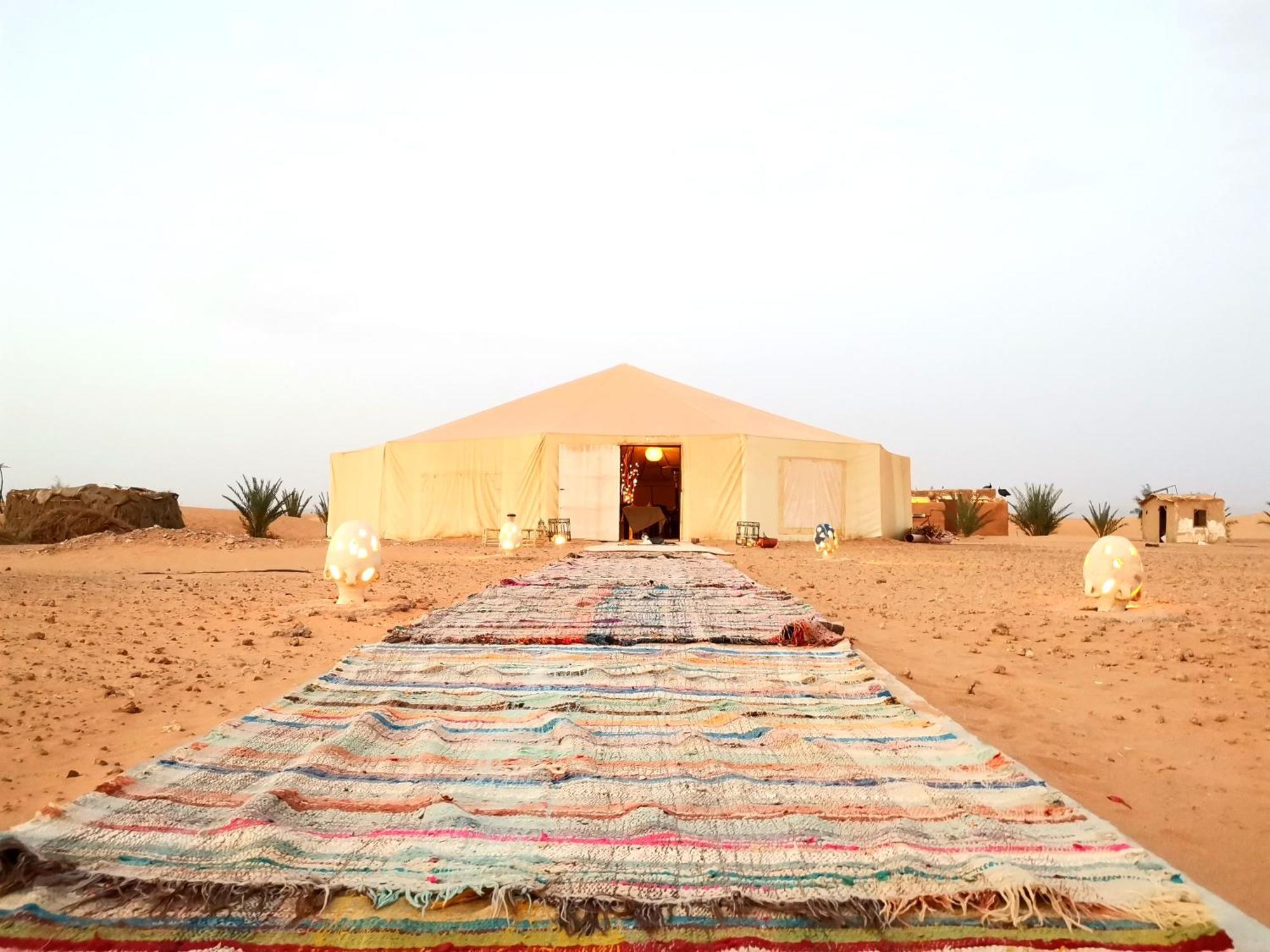 Отель Jardin Kotori Luxury Camp Мерзуга Экстерьер фото