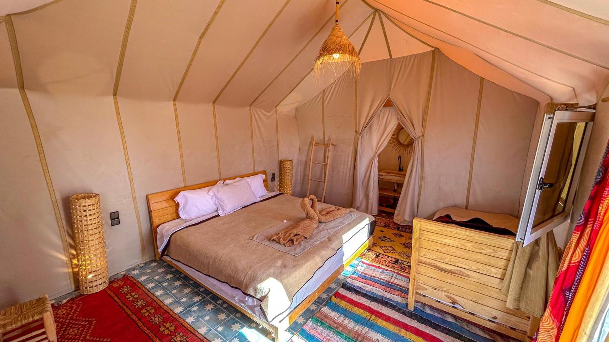Отель Jardin Kotori Luxury Camp Мерзуга Экстерьер фото