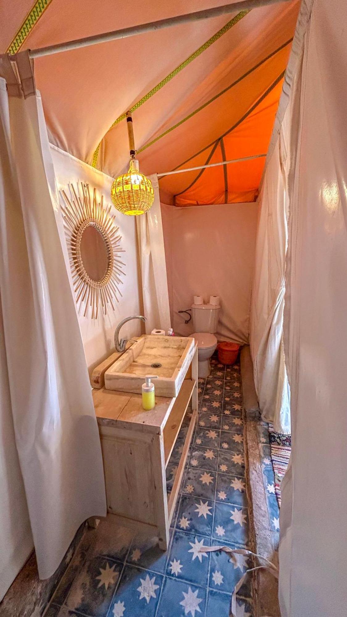 Отель Jardin Kotori Luxury Camp Мерзуга Экстерьер фото